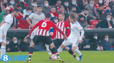 打老杜和外线，结合篮板优势，怎么可能不赢呢？把这一套练好，要啥自行车，联盟都得抖！