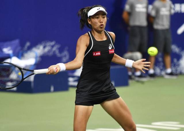 从而陷入他 从而陷入他