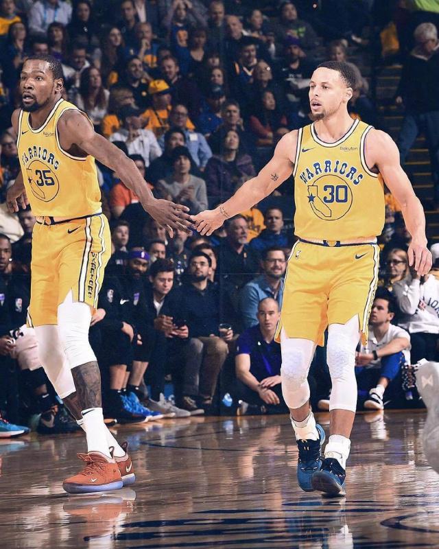 足坛史无前 足坛史无前