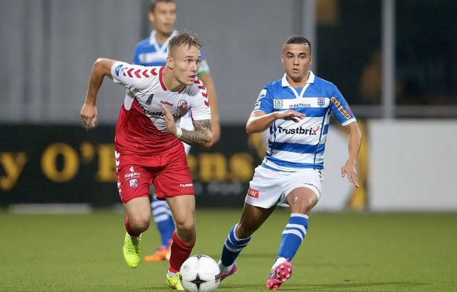 内马尔以其 内马尔以其